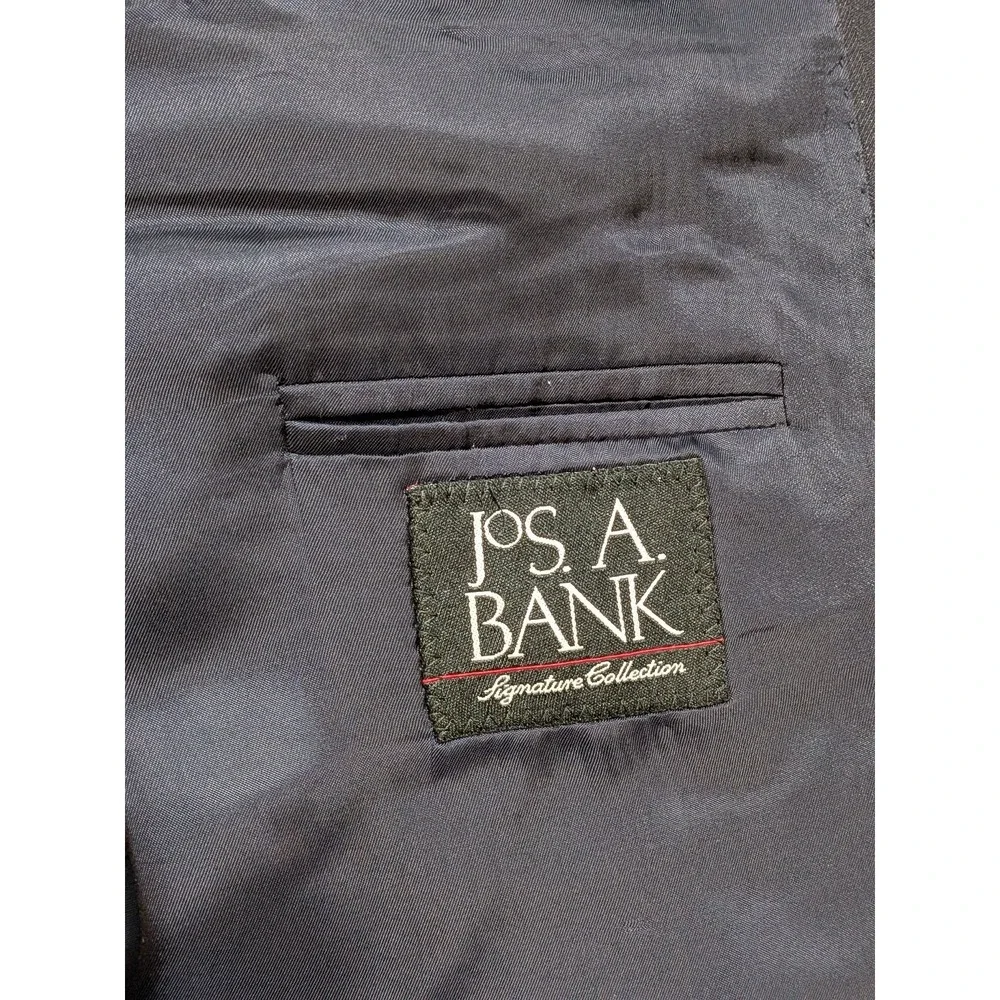 Jos. A. Bank elevate your